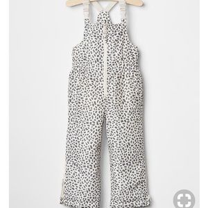 Gap kids snow pants size 4 Years